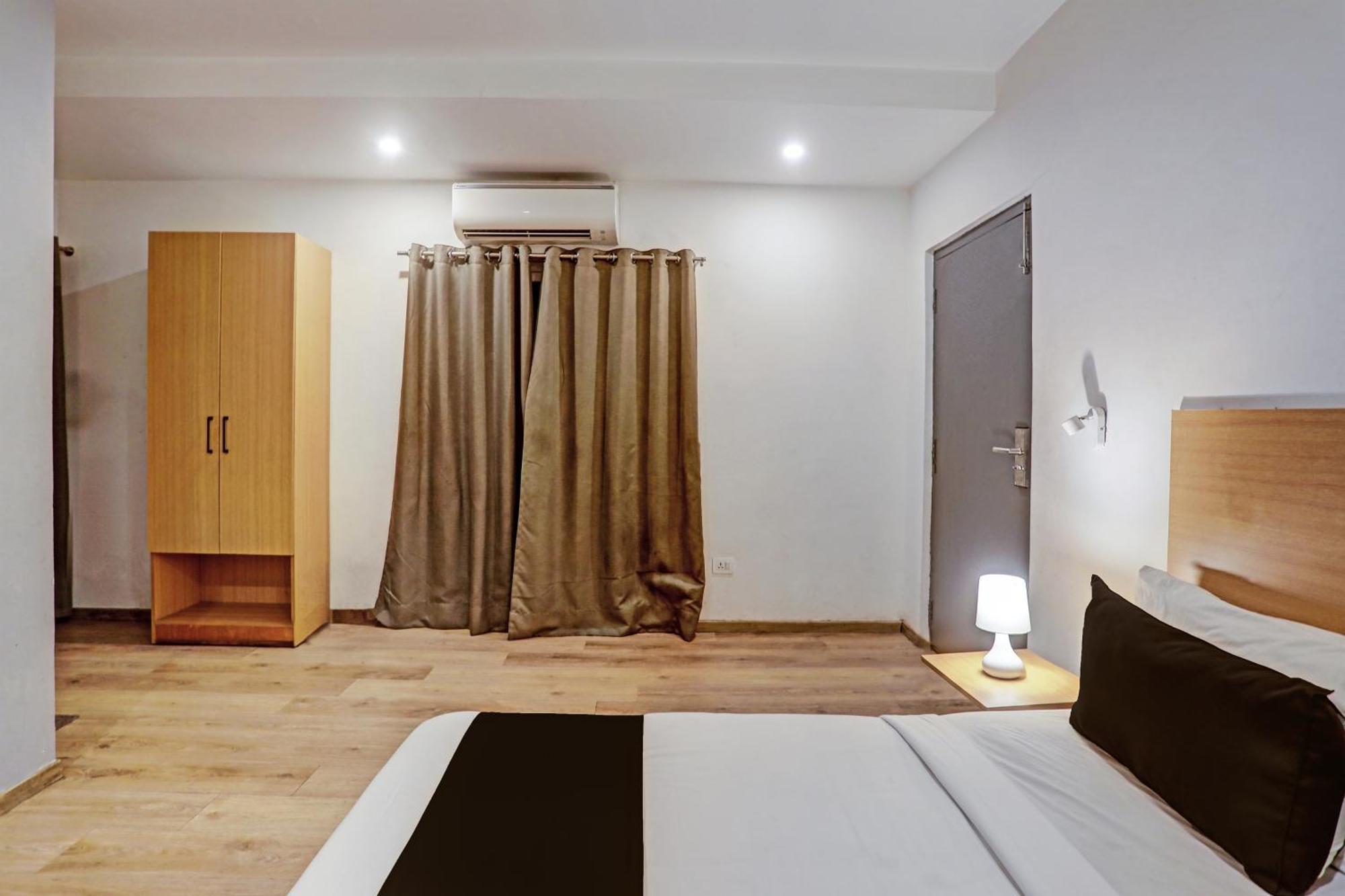 Townhouse Near Secunderabad Railway Station, Yashoda Hospital, Patny Centre ภายนอก รูปภาพ
