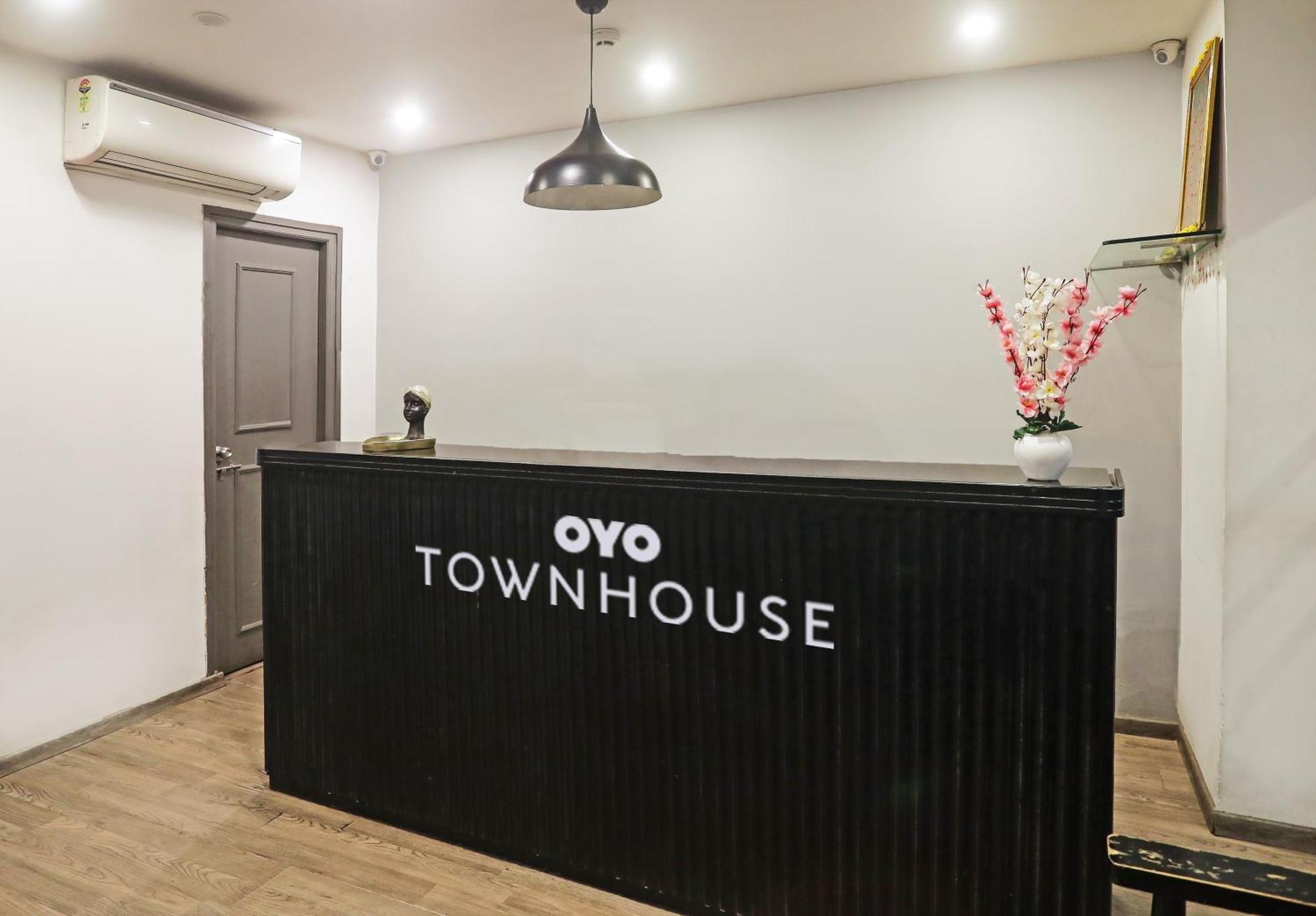 Townhouse Near Secunderabad Railway Station, Yashoda Hospital, Patny Centre ภายนอก รูปภาพ